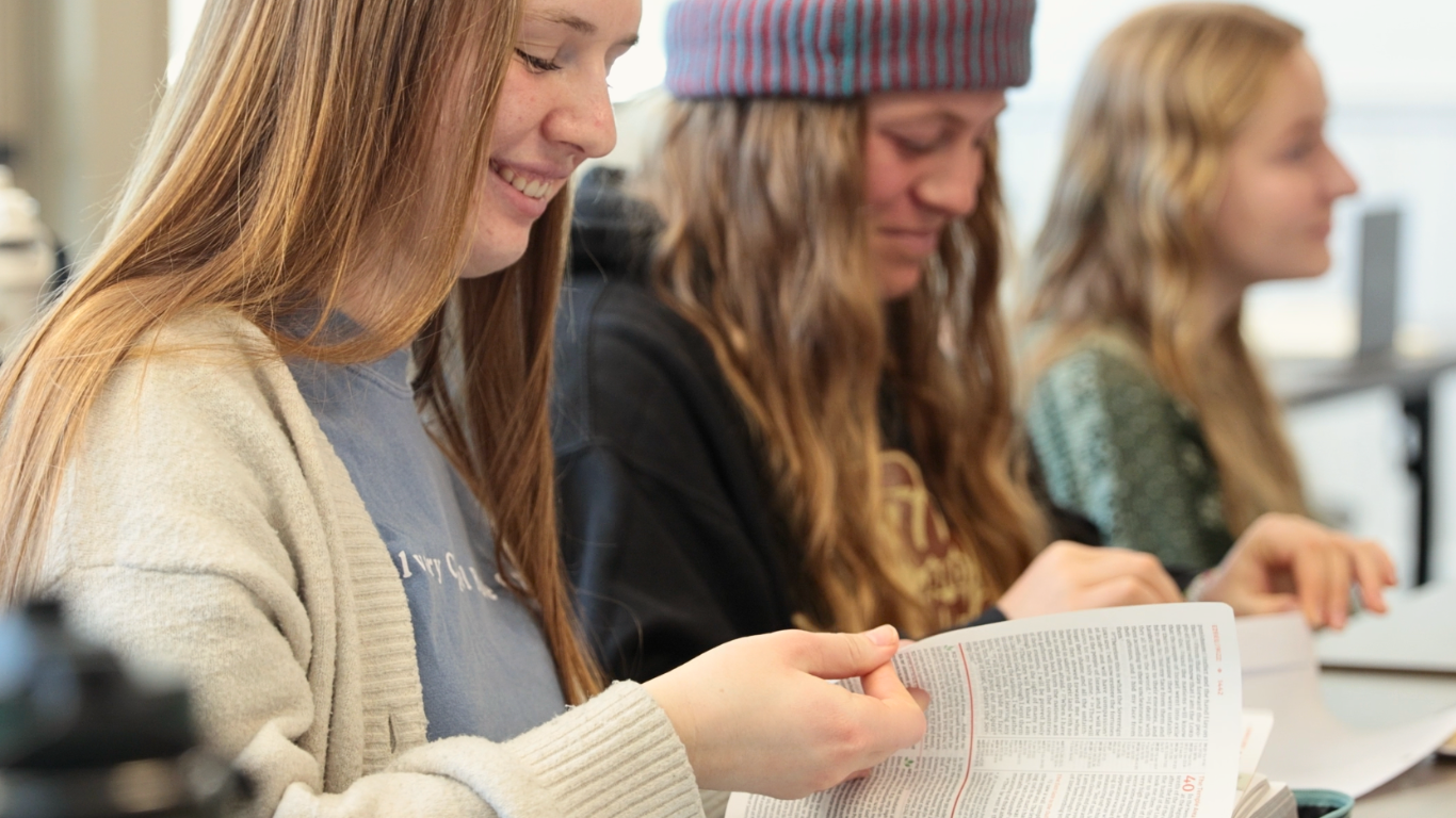 Calvary Chapel Bible College Florida-2 Bible-based classes
