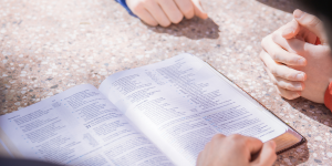 Bible College vs Ministry School: What’s the Difference?